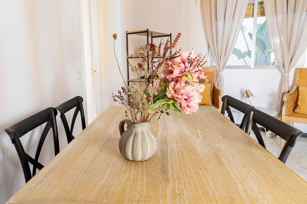 Ziba Cordoba Only Families Apartment Екстериор снимка