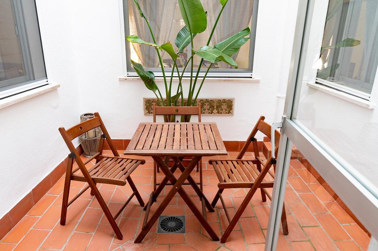 Ziba Cordoba Only Families Apartment Екстериор снимка
